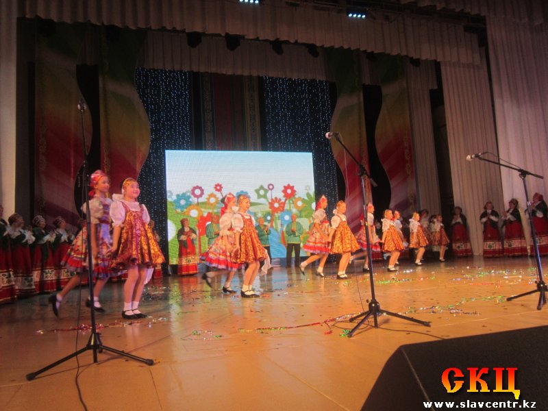15-й фестиваль этнических культур (12 января 2013)