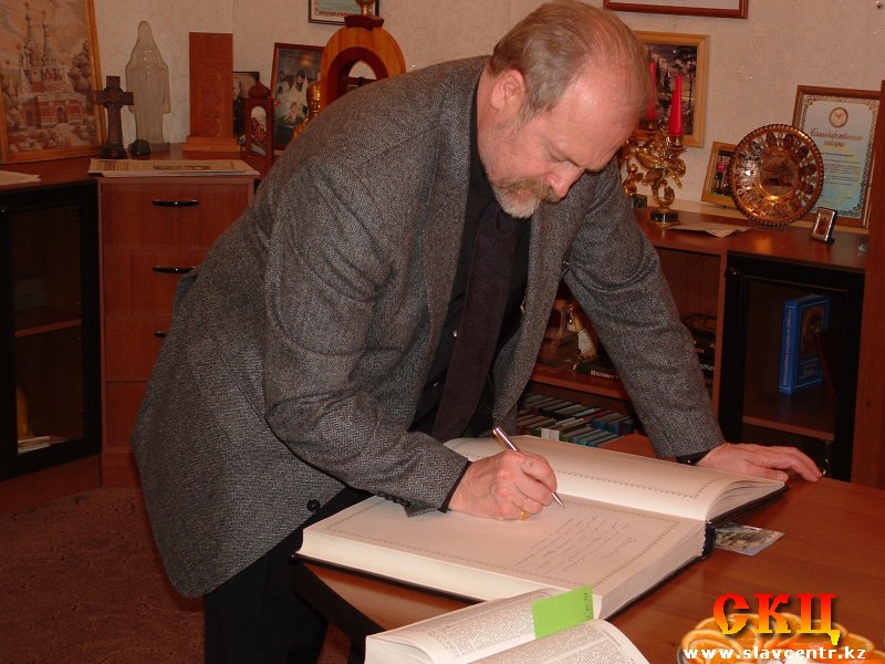 Владимир Хотиненко в Павлодаре (18 марта 2006)