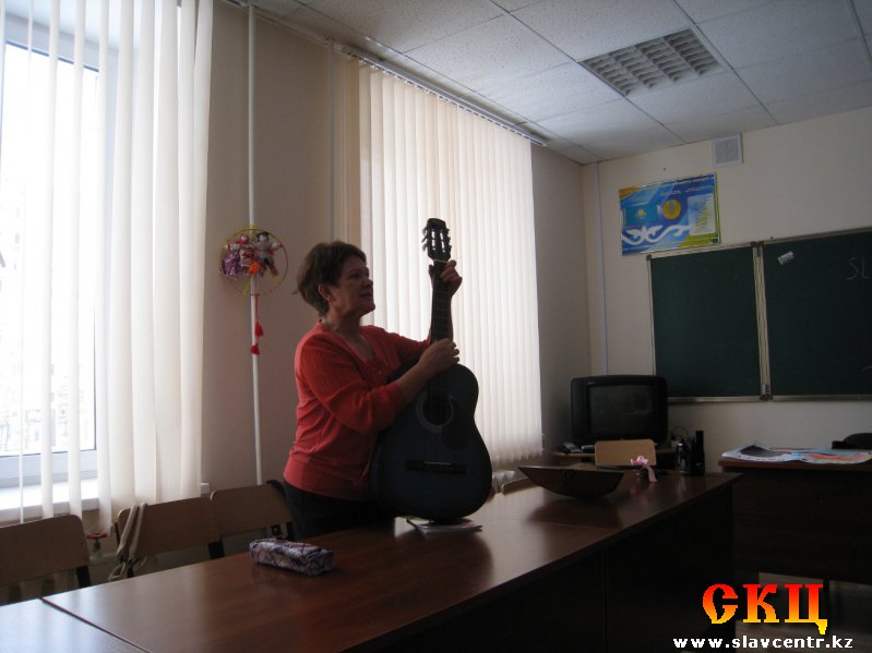 В русском классе ШНВ (2 декабря 2012)
